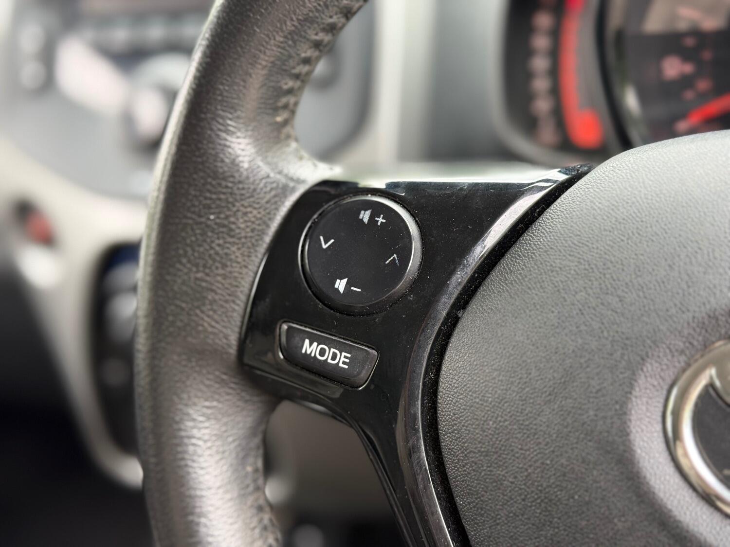 Used Toyota AYGO 2015 for sale - 77271014: Photo 11