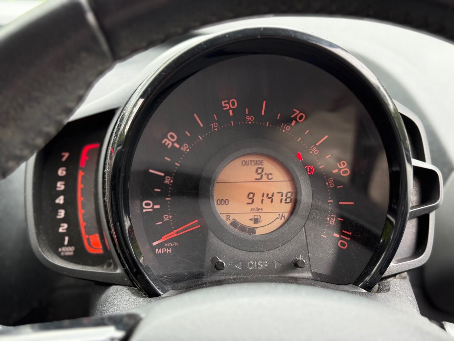 Used Toyota AYGO 2015 for sale - 77271014: Photo 20