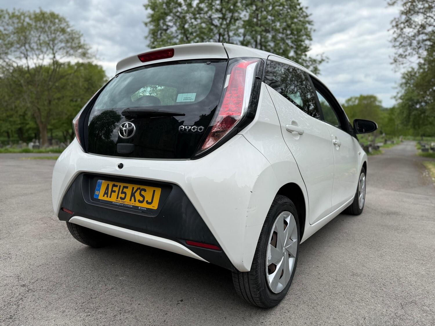 Used Toyota AYGO 2015 for sale - 77271014: Photo 3