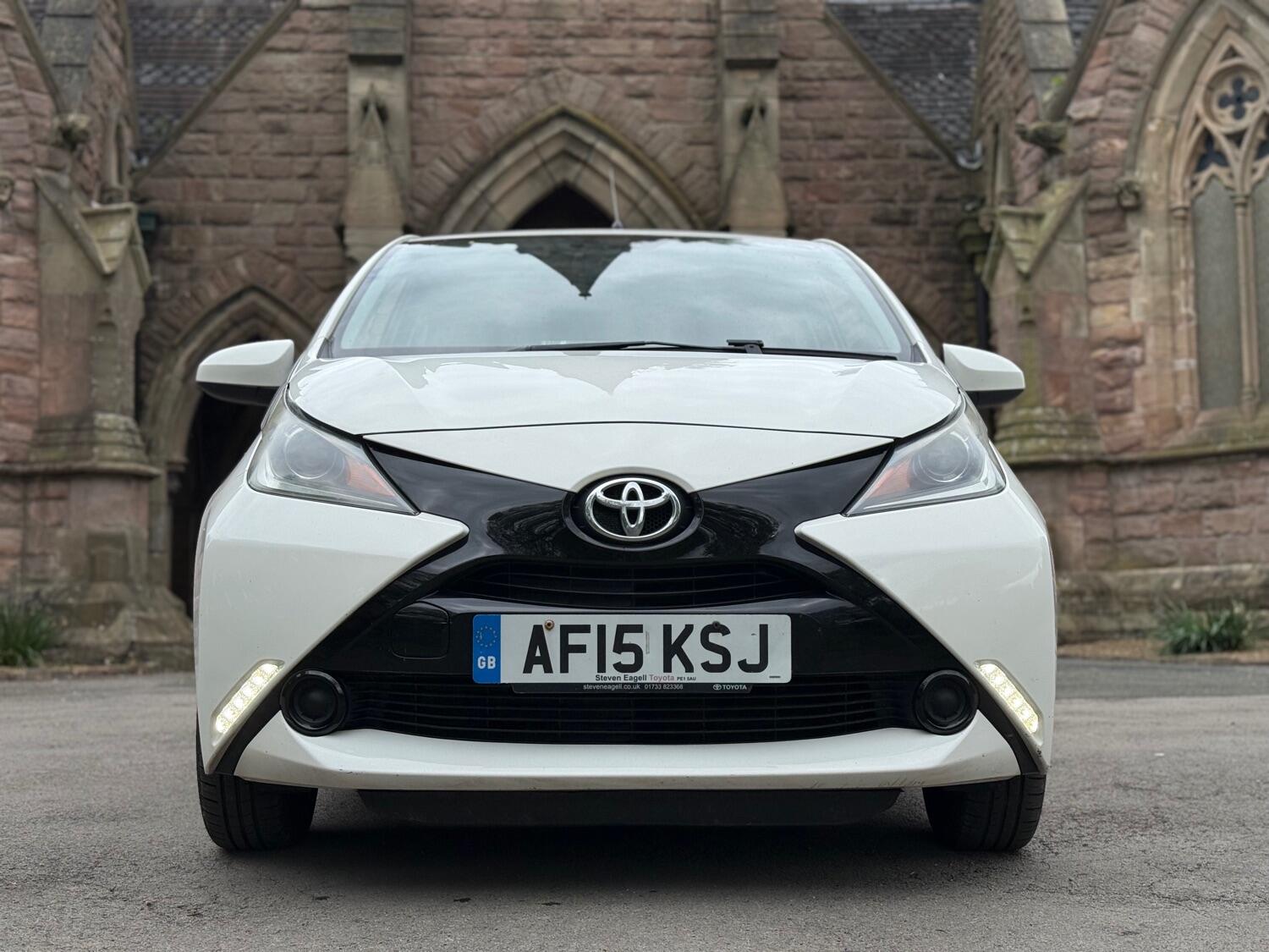 Used Toyota AYGO 2015 for sale - 77271014: Photo 8