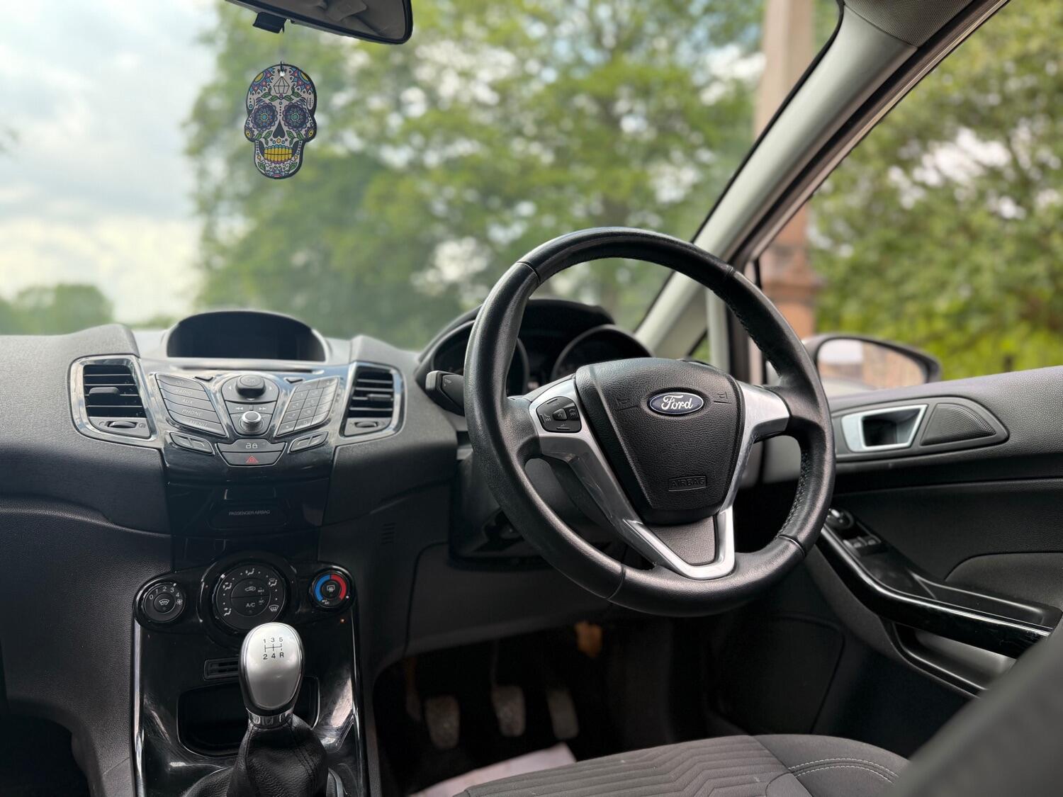 Used Ford Fiesta 2013 for sale - 77019075: Photo 13