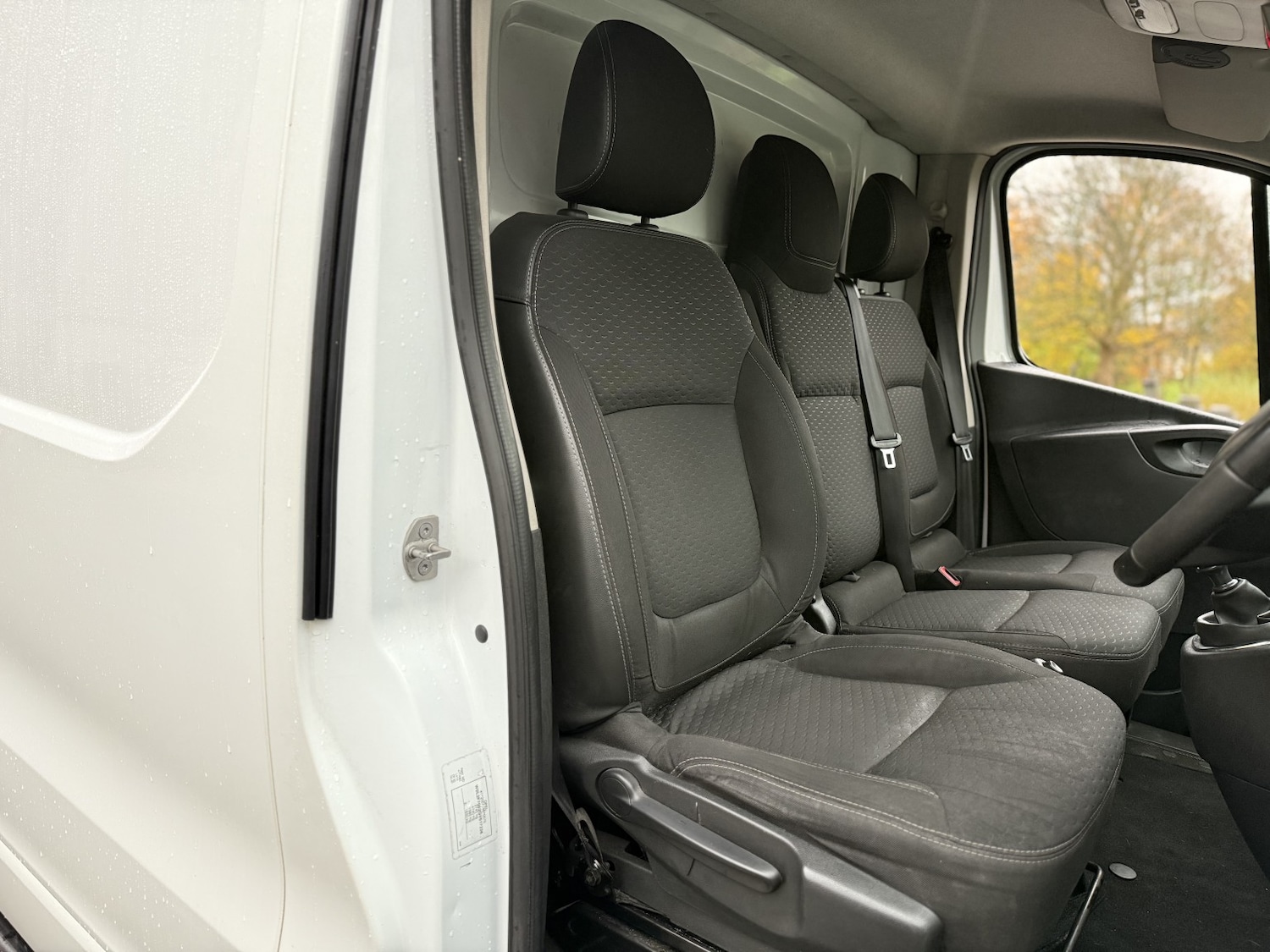 Used Vauxhall Vivaro 2015 for sale - 76471291: Photo 18