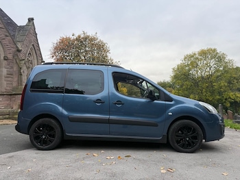 Used Citroen Berlingo 2016 for sale - 76246230: Photo