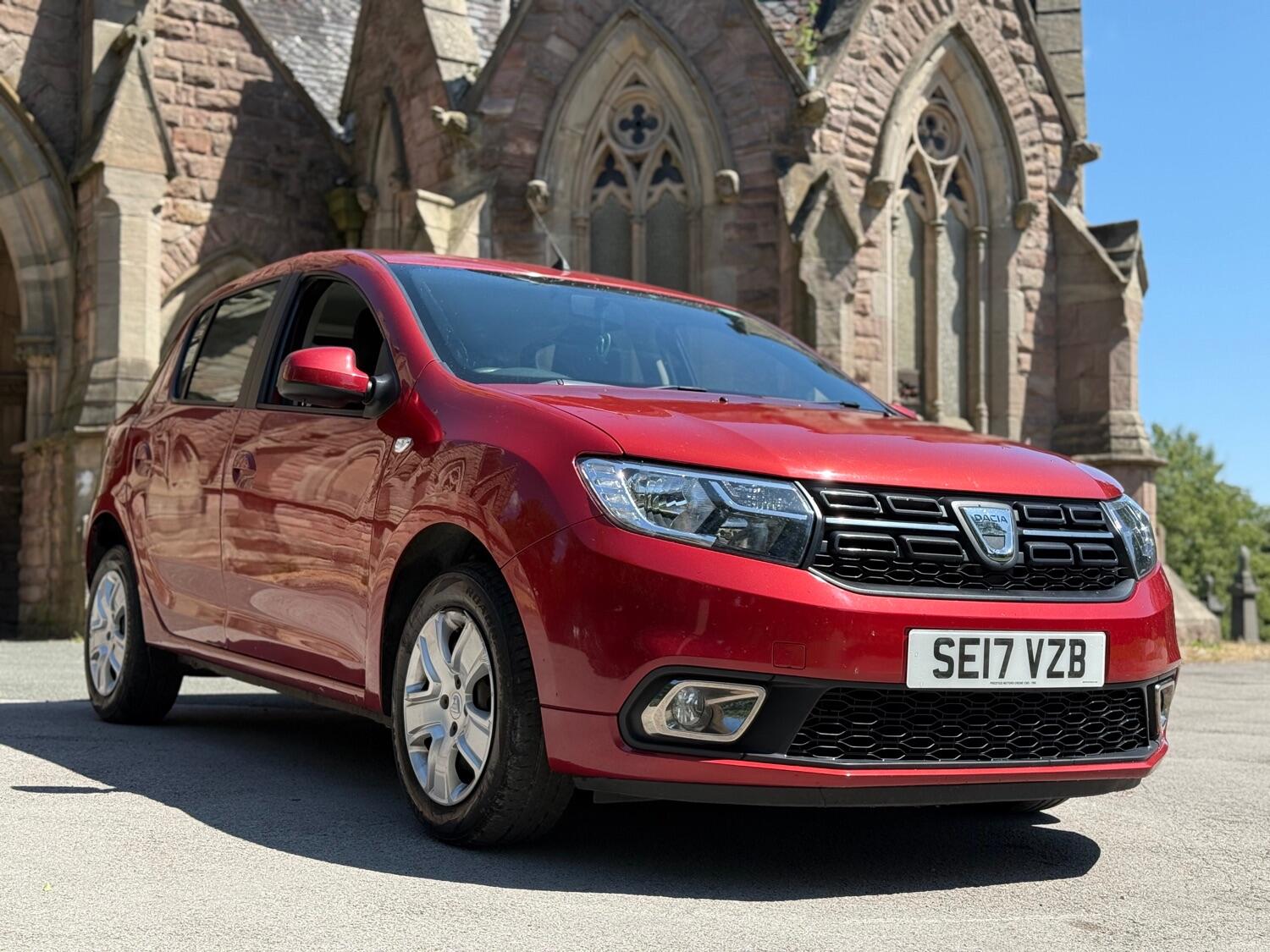 Used Dacia Sandero 2017 for sale - 77019068: Photo 2