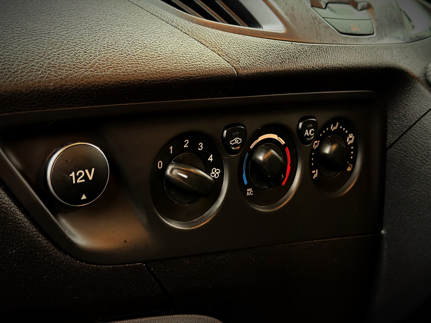 Used Ford Transit Custom 2015 for sale - 77735650: Photo 26