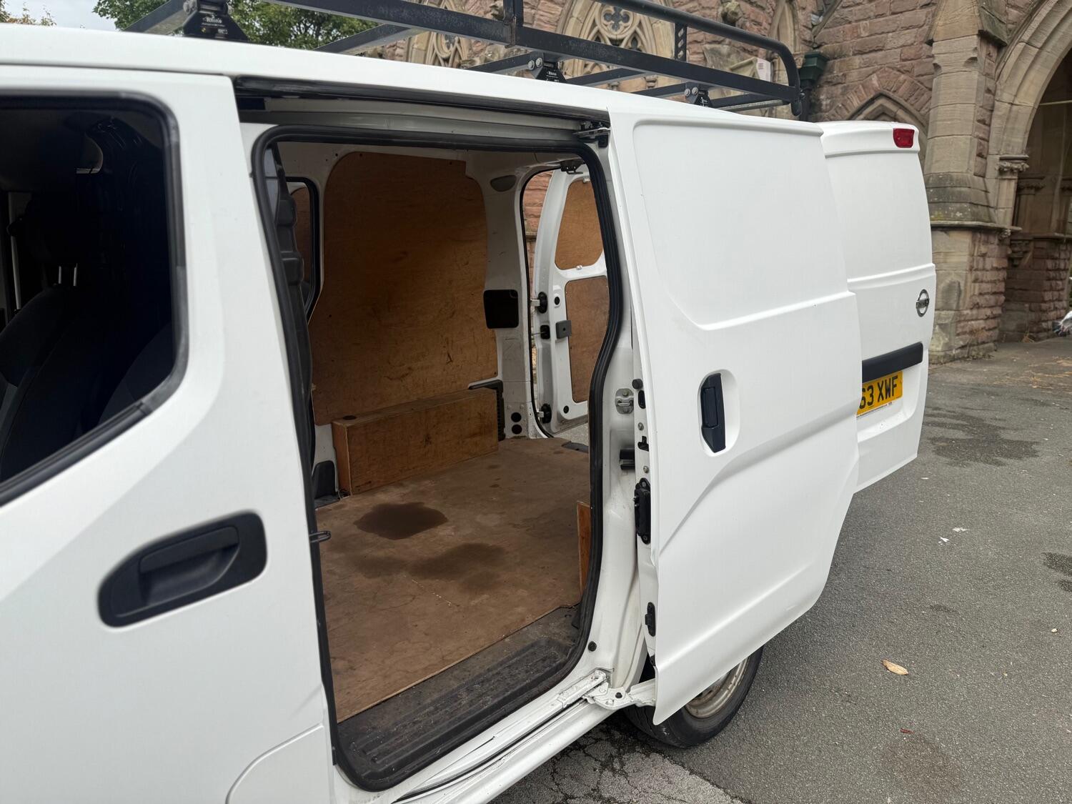 Used Nissan NV200 2013 for sale - 77632519: Photo 11