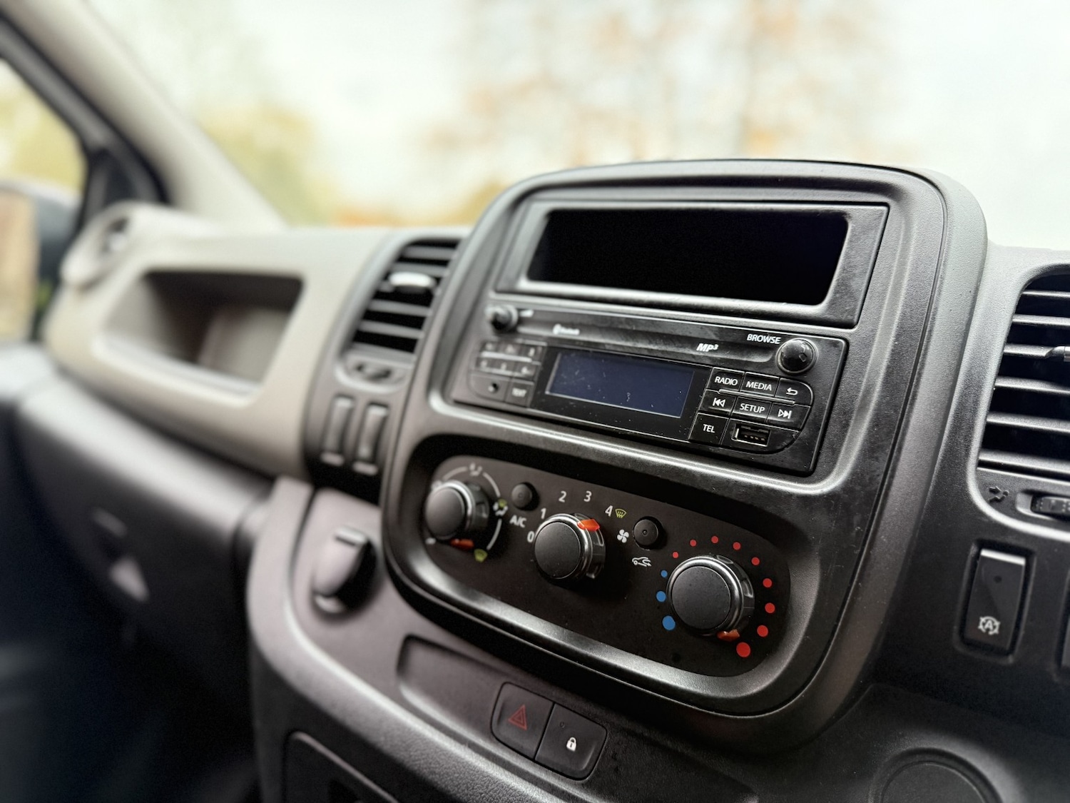 Used Renault Trafic 2015 for sale - 76407597: Photo 14