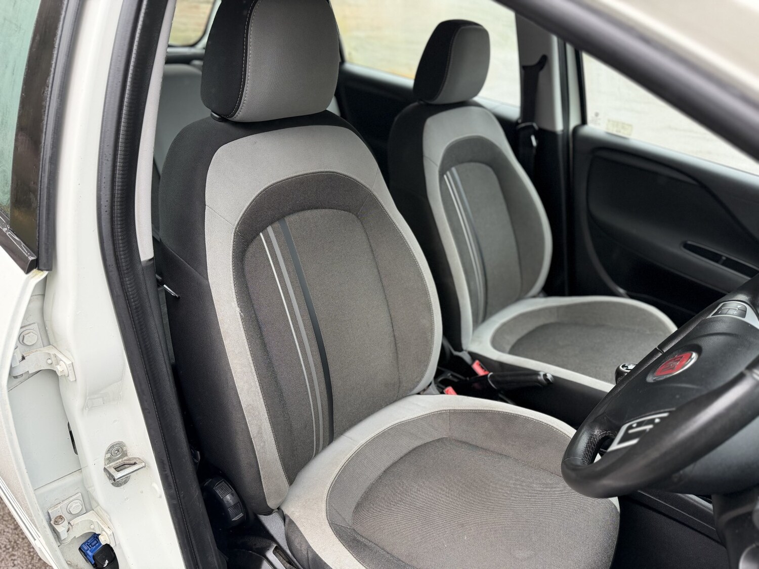 Used Fiat Punto 2013 for sale - 77528319: Photo 17