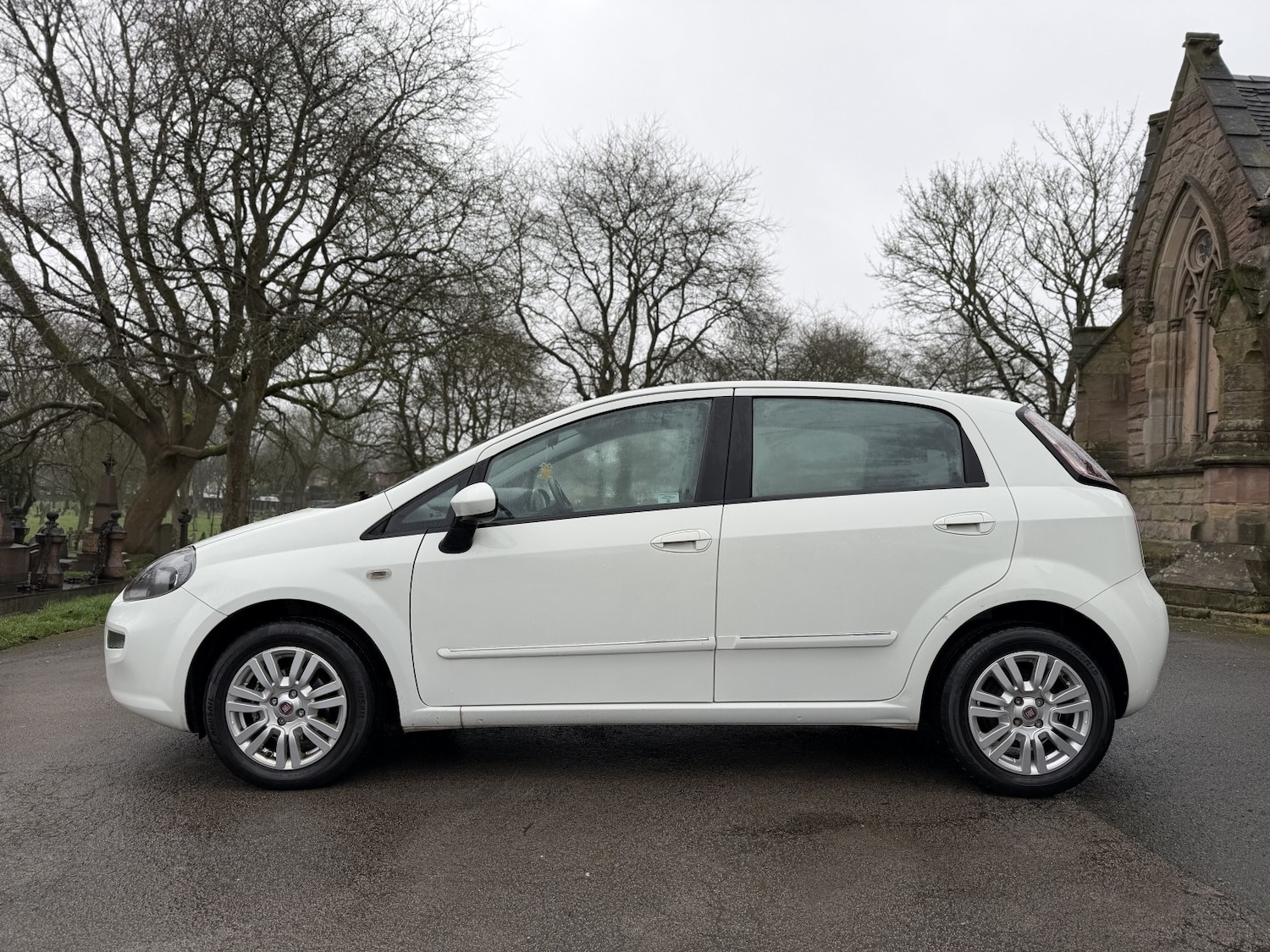 Used Fiat Punto 2013 for sale - 77528319: Photo 9