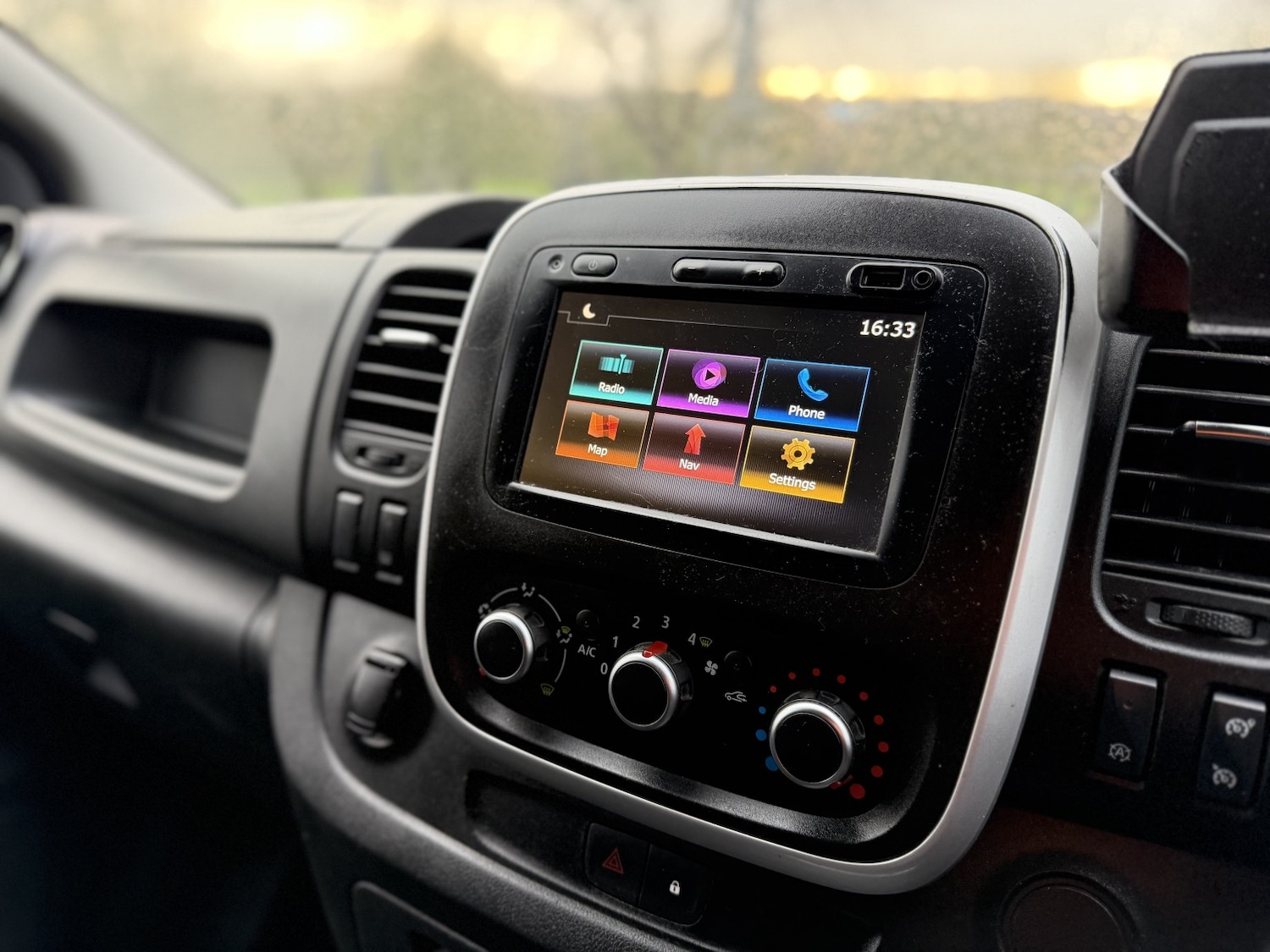 Used Renault Trafic 2020 for sale - 77639015: Photo 17