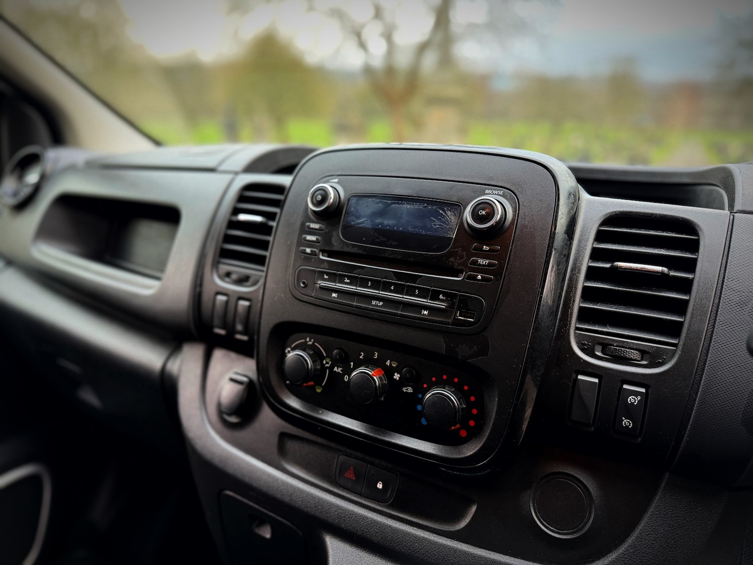 Used Vauxhall Vivaro 2016 for sale - 77391931: Photo 21