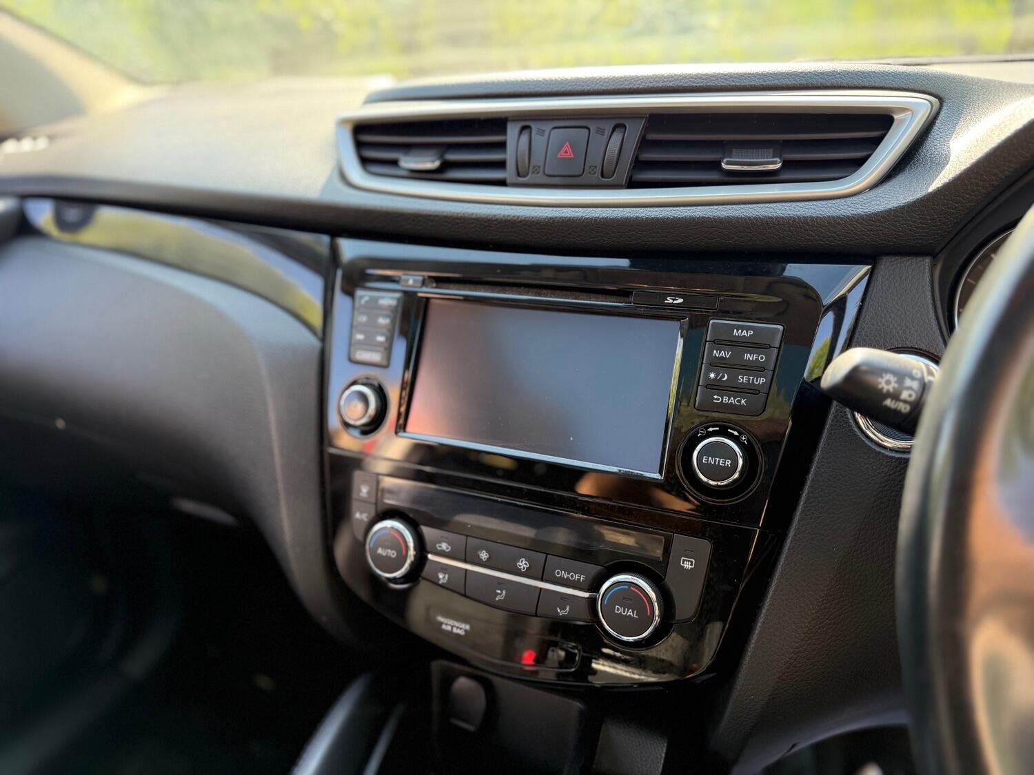 Used Nissan Qashqai 2017 for sale - 76605838: Photo 16