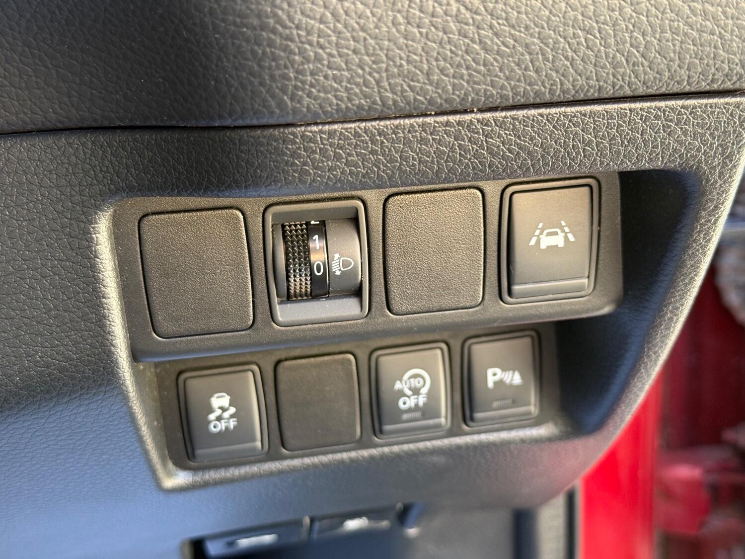 Used Nissan Qashqai 2017 for sale - 76605838: Photo 23