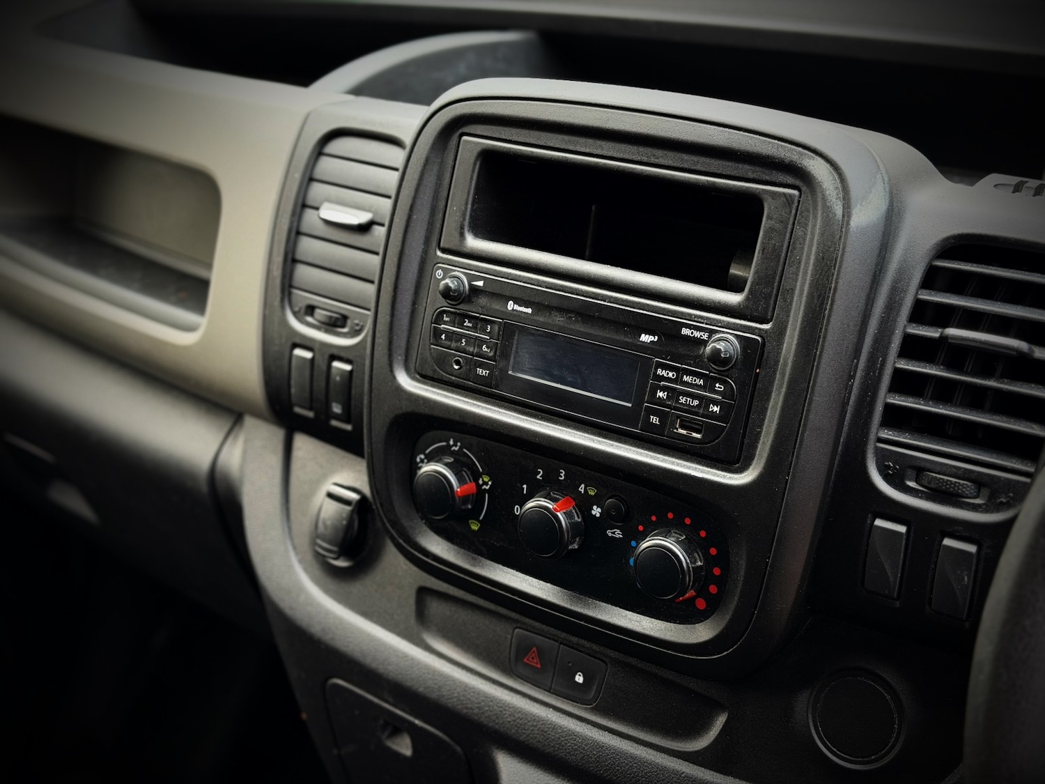 Used Renault Trafic 2018 for sale - 77822320: Photo 19