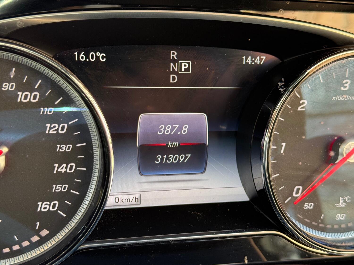 Used Mercedes-Benz E-Class 2017 for sale - 76082696: Photo 22