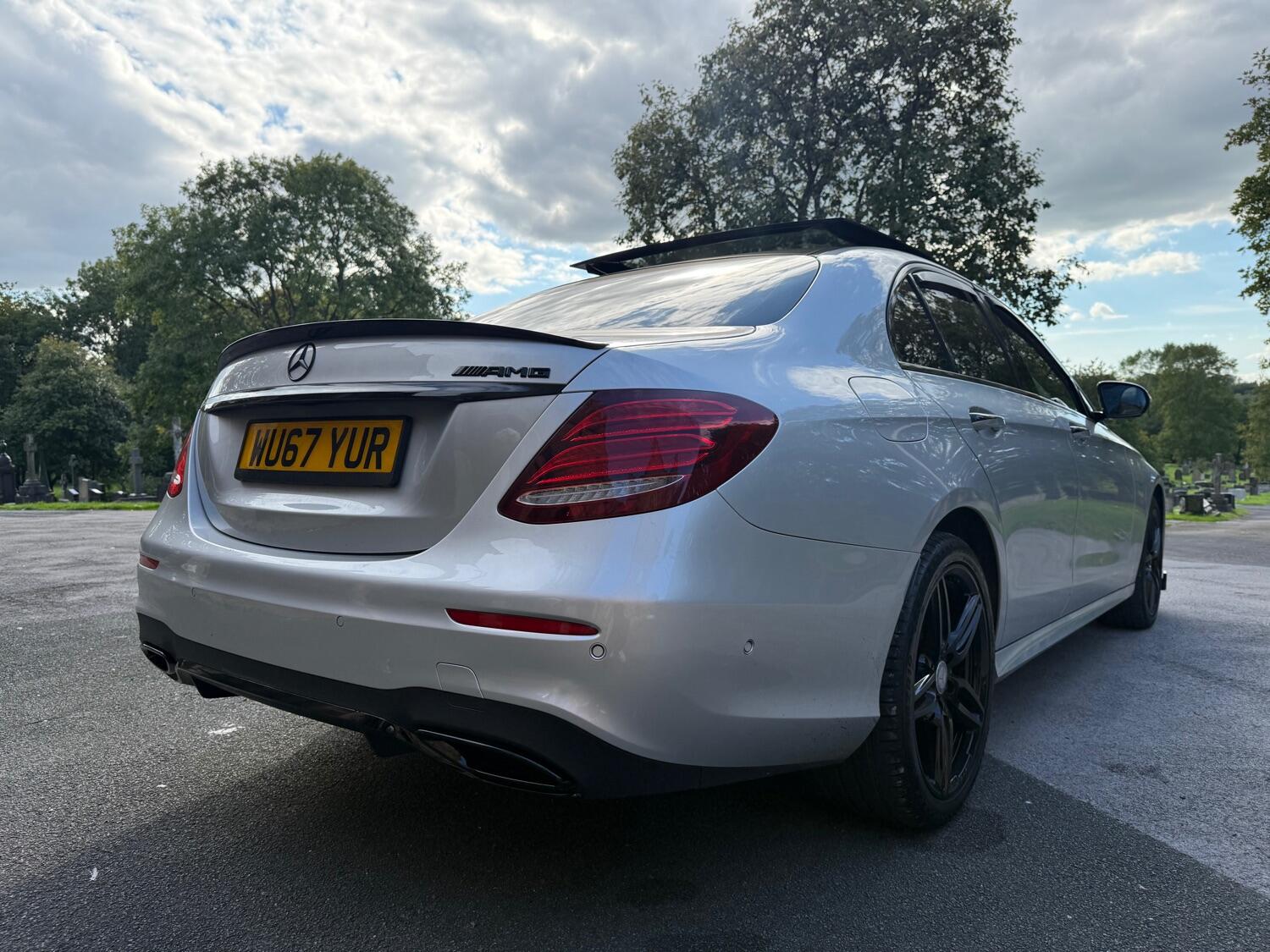 Used Mercedes-Benz E-Class 2017 for sale - 76082696: Photo 4