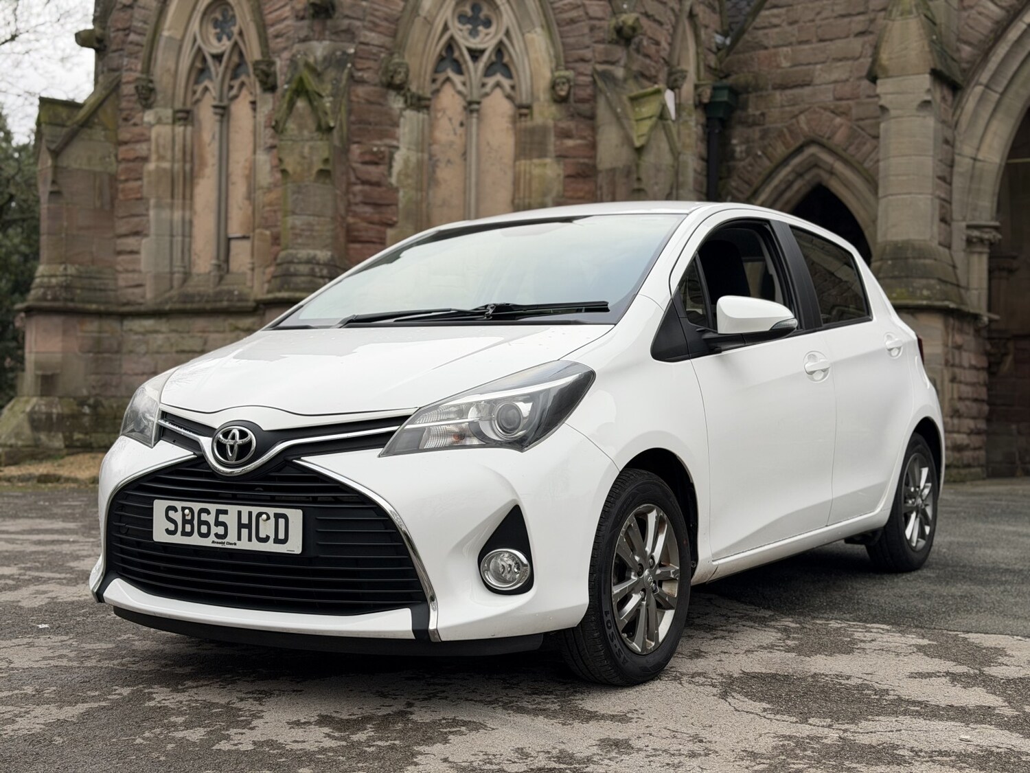 Used Toyota Yaris 2015 for sale - 77578491: Photo 9