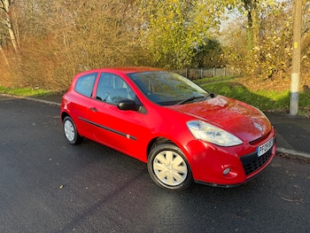 Used Renault Clio 2009 for sale - 76795097: Photo