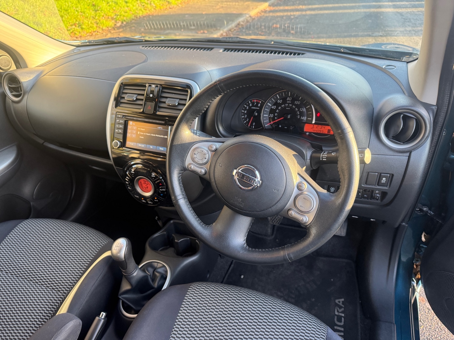 Used Nissan Micra 2015 for sale - 76682104: Photo 8