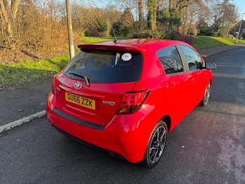 Used Toyota Yaris 2016 for sale - 77234654: Photo
