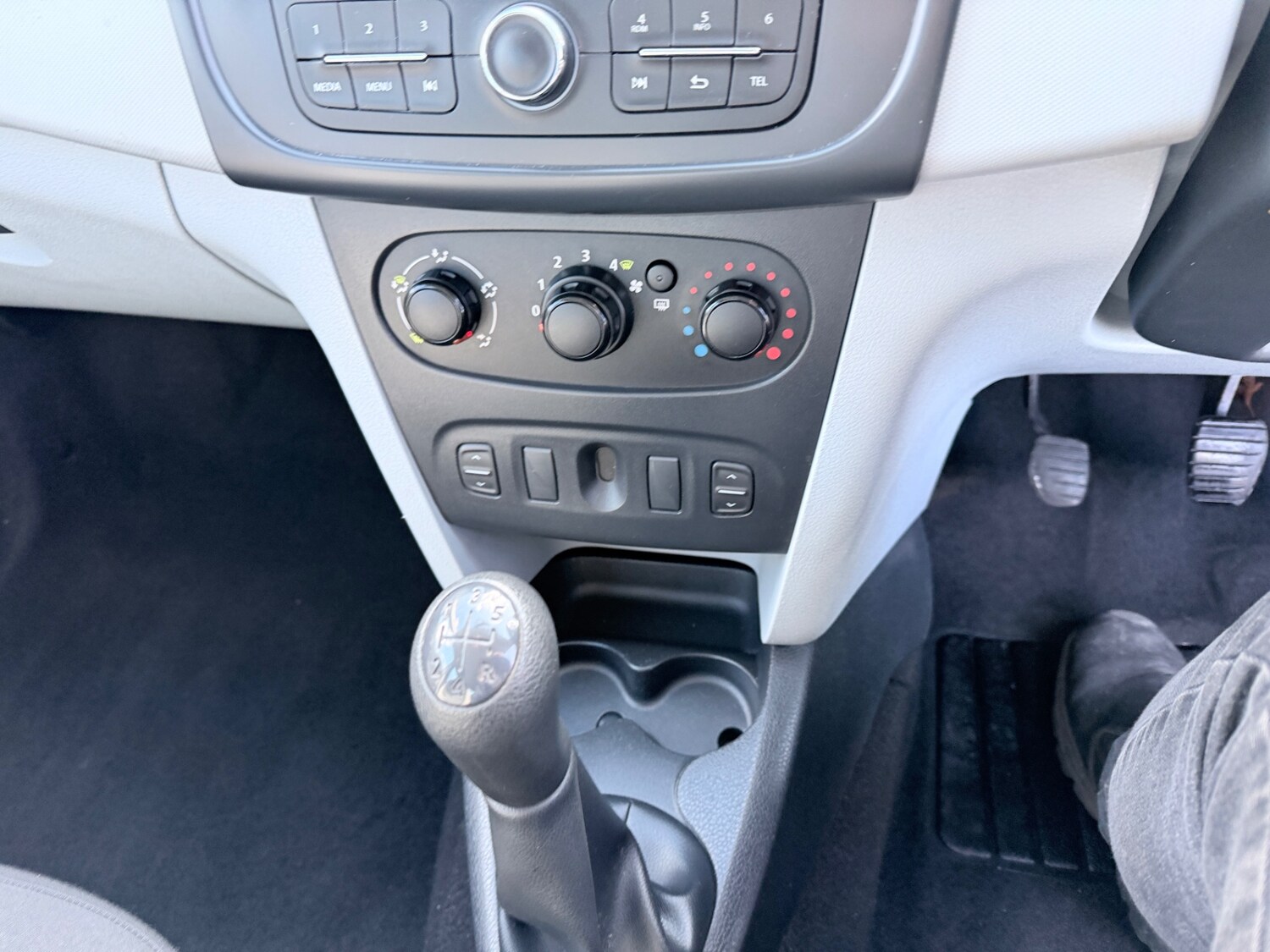 Used Dacia Sandero 2013 for sale - 77951062: Photo 12