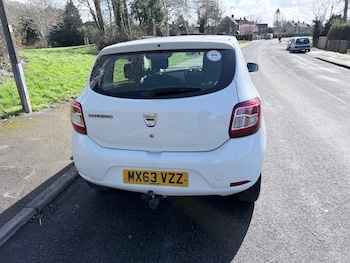 Used Dacia Sandero 2013 for sale - 77951062: Photo
