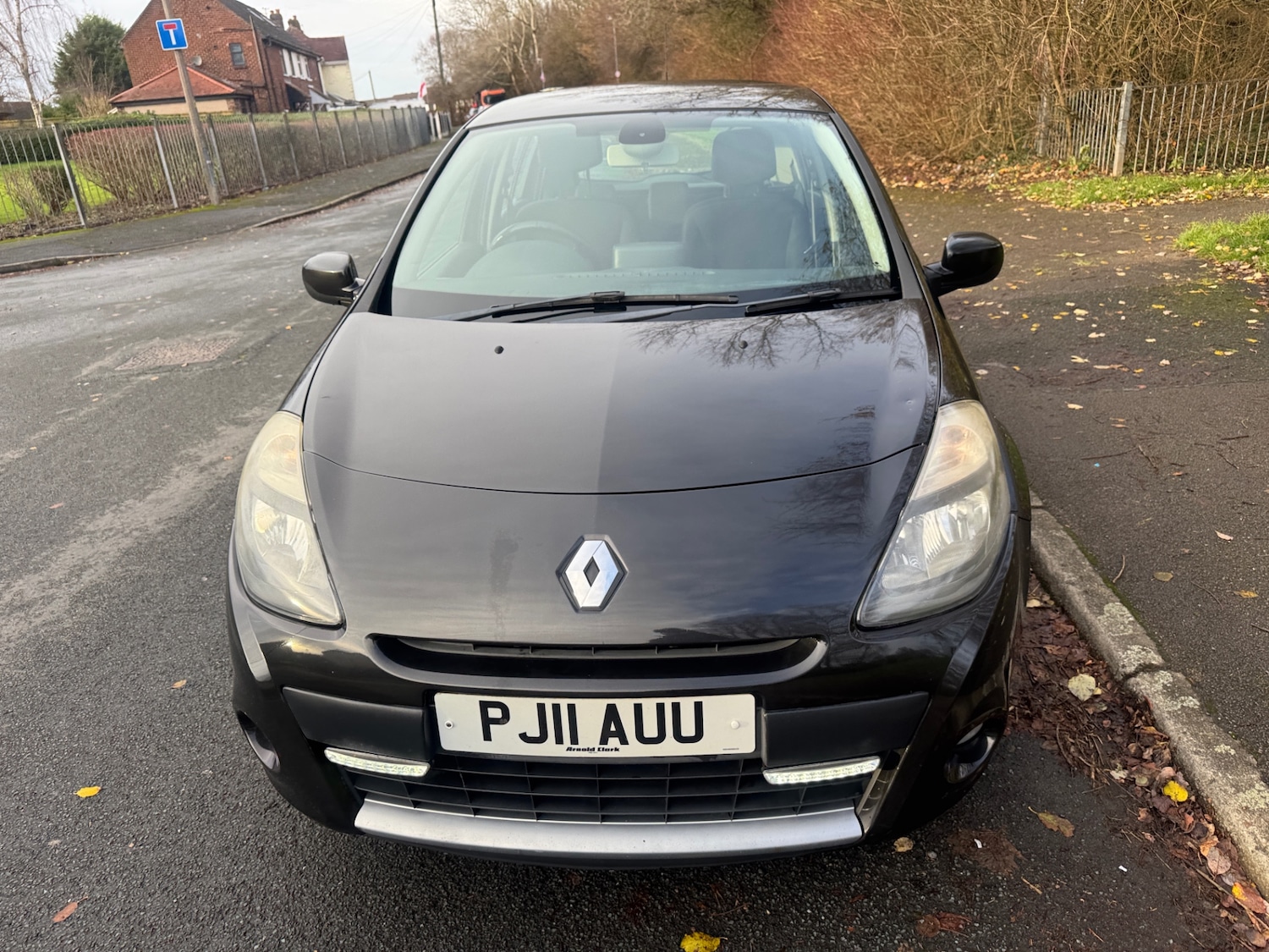 Used Renault Clio 2011 for sale - 76796182: Photo 8