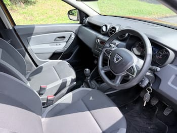 Used Dacia Duster 2019 for sale - 79402450: Photo