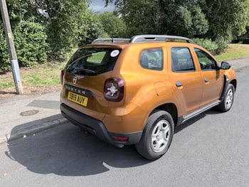 Used Dacia Duster 2019 for sale - 79402450: Photo