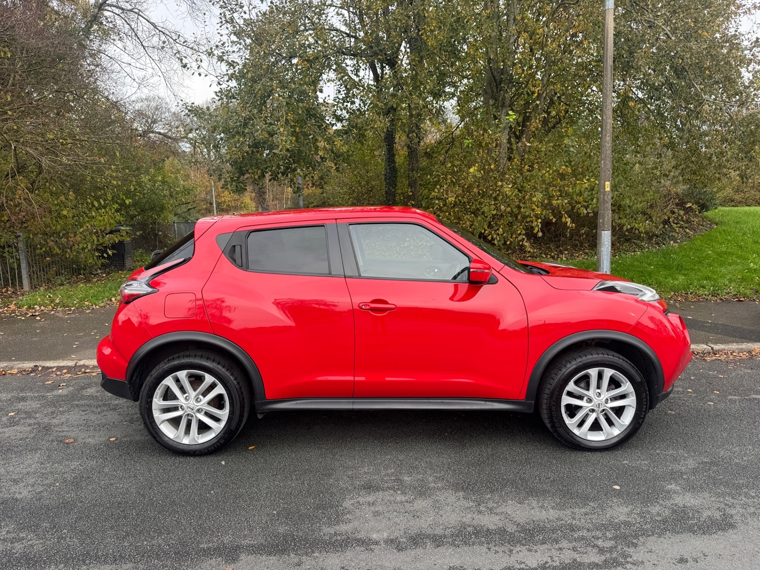 Used Nissan Juke 2017 for sale - 76531594: Photo 2