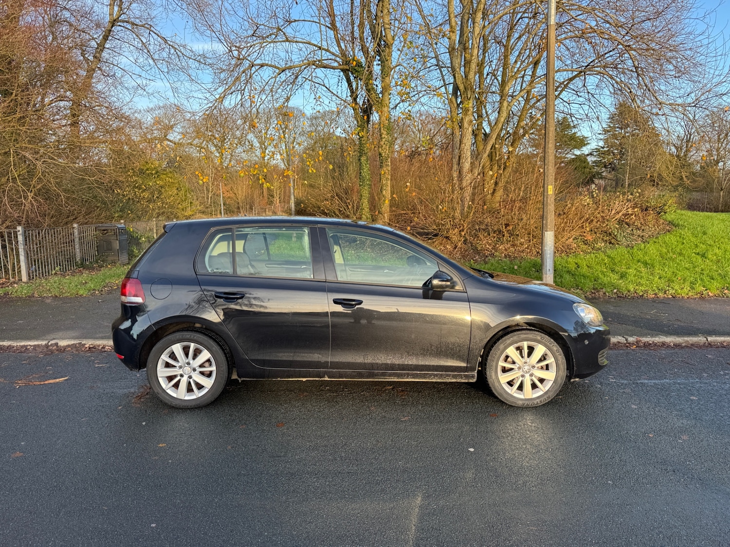 Used Volkswagen Golf 2012 for sale - 77012458: Photo 3