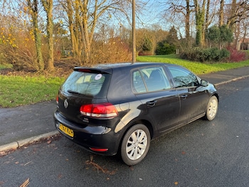 Used Volkswagen Golf 2012 for sale - 77012458: Photo