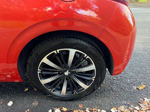 Used Peugeot 208 2015 for sale - 72586953: Photo 7