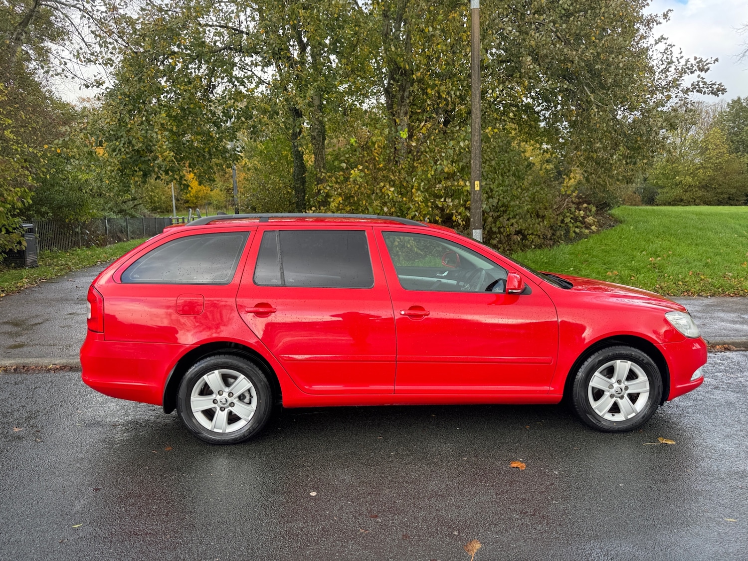 Used Skoda Octavia 2011 for sale - 76436286: Photo 3