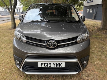 Used Toyota PROACE CITY Verso 2019 for sale - 79394185: Photo