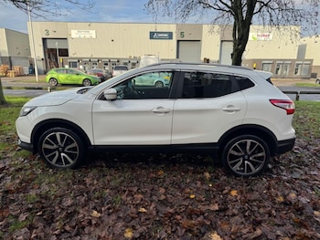 Used Nissan Qashqai 2017 for sale - 78867623: Photo