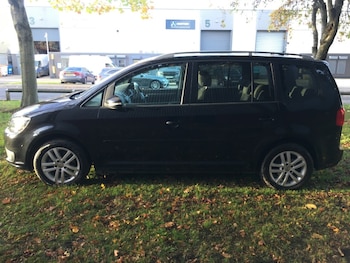 Used Volkswagen Touran 2014 for sale - 78867639: Photo