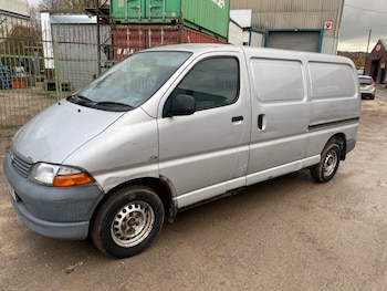Used Toyota HiAce 2002 for sale - 78867703: Photo