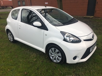 Used Toyota AYGO 2013 for sale - 78867590: Photo