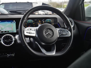 Used Mercedes-Benz GLB 2023 for sale - 78244124: Photo