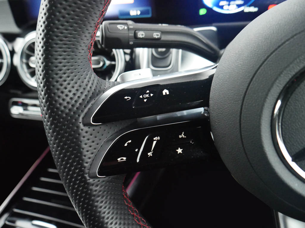 Used Mercedes-Benz EQB 2025 for sale - 77532897: Photo 13