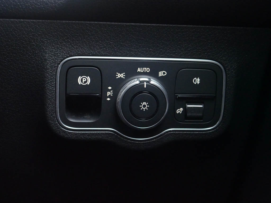 Used Mercedes-Benz EQB 2025 for sale - 77532897: Photo 16