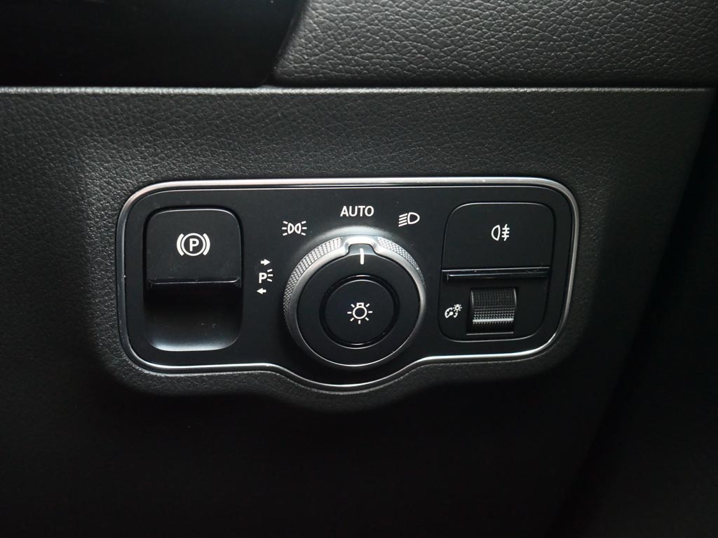 Used Mercedes-Benz GLA 2021 for sale - 76681021: Photo 12