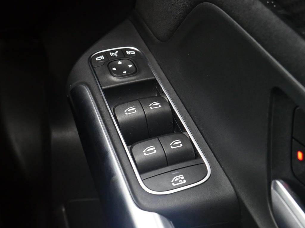 Used Mercedes-Benz GLA 2021 for sale - 76681021: Photo 15