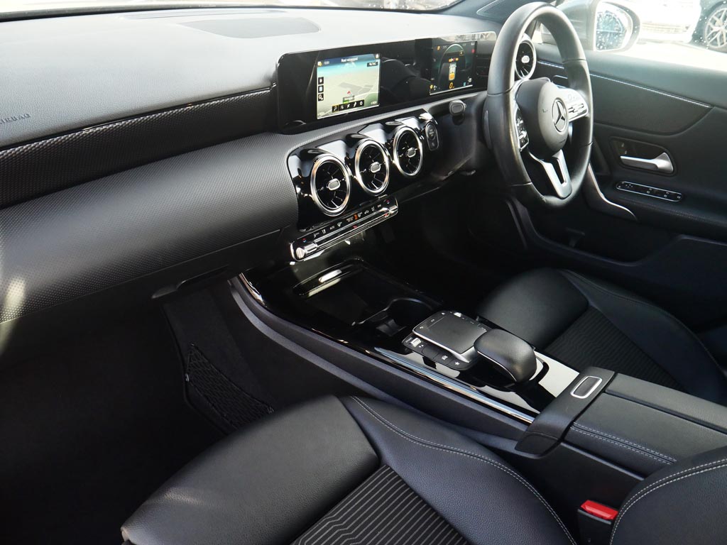 Used Mercedes-Benz A-Class 2020 for sale - 76681097: Photo 3