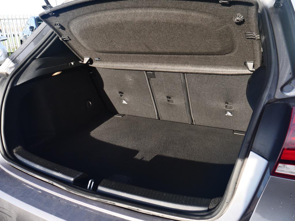 Used Mercedes-Benz A-Class 2020 for sale - 76681097: Photo 9