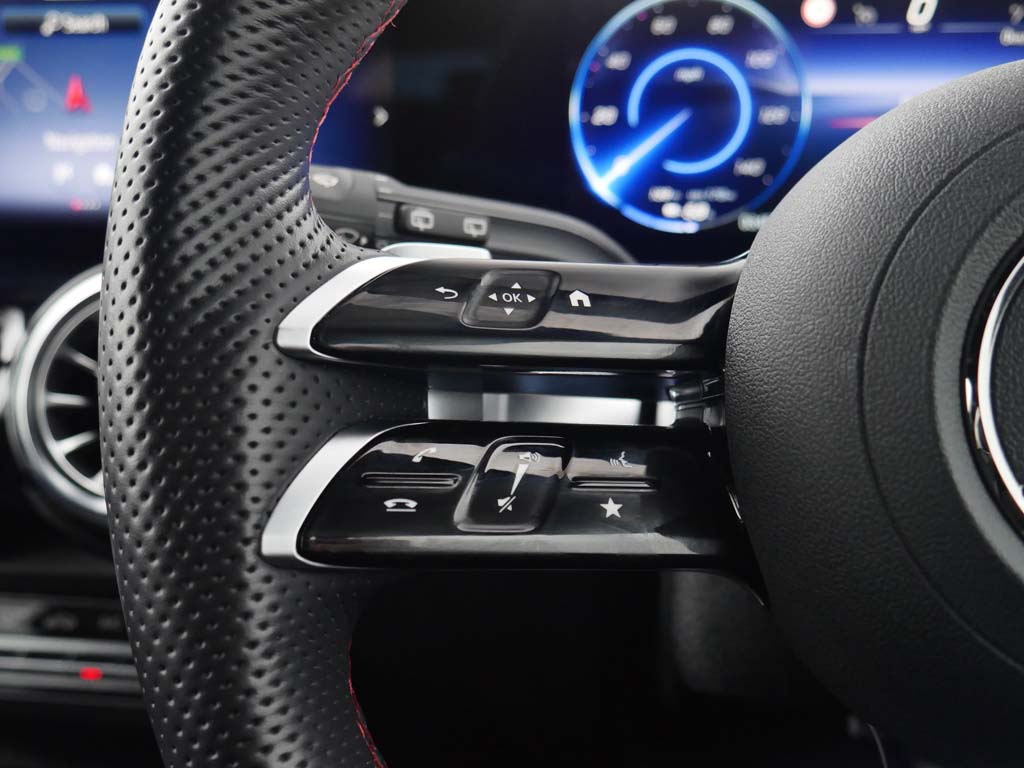 Used Mercedes-Benz EQB 2025 for sale - 78015199: Photo 12