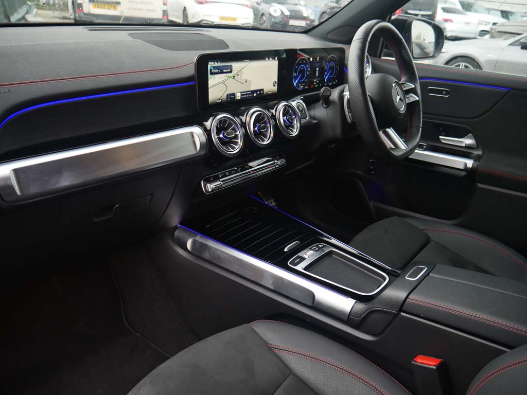 Used Mercedes-Benz EQB 2025 for sale - 78015199: Photo 3