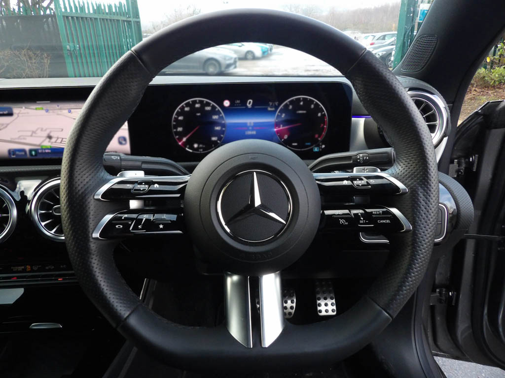 Used Mercedes-Benz CLA 2023 for sale - 76676311: Photo 12
