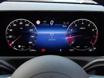 Used Mercedes-Benz CLA 2023 for sale - 76676311: Photo